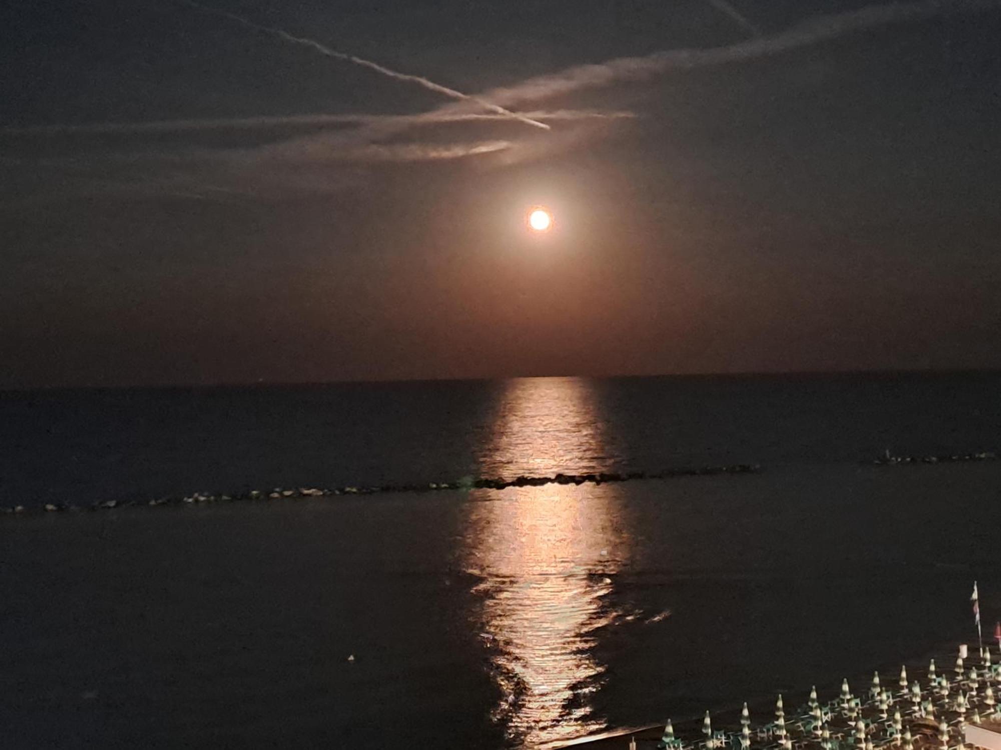 Апартаменти Attico Fronte Mare Мартінсікуро Екстер'єр фото